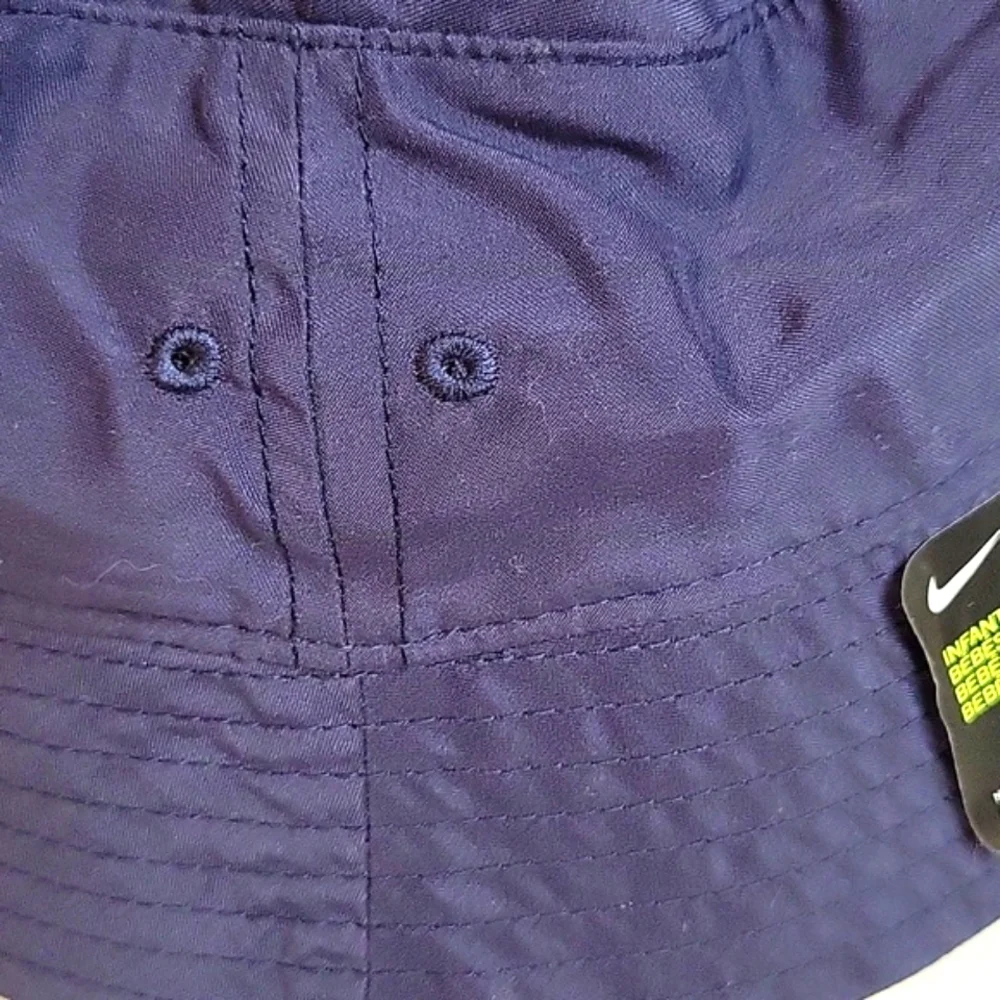 NEW Nike UPF 40+ Unisex Infant/Toddler Bucket Hat with Dri-FIT Technology